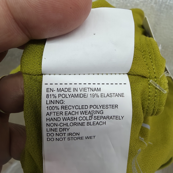 Nike Cutout One-Piece Swimsuit Green Textured Sporty Minimalist M - Picture 5 of 6